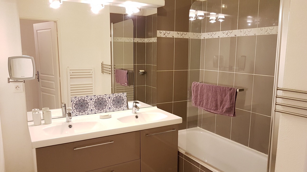 Photo of Bathroom in Moulin a Vent