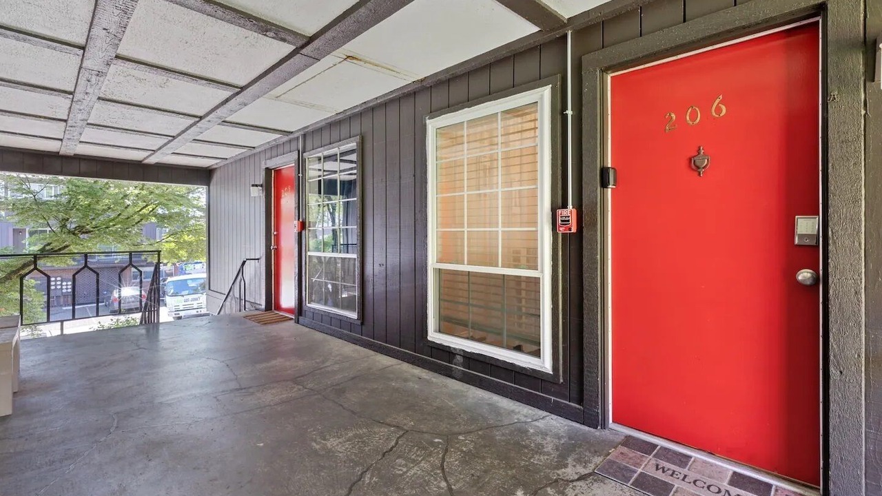 Photo of Others in SeaTac