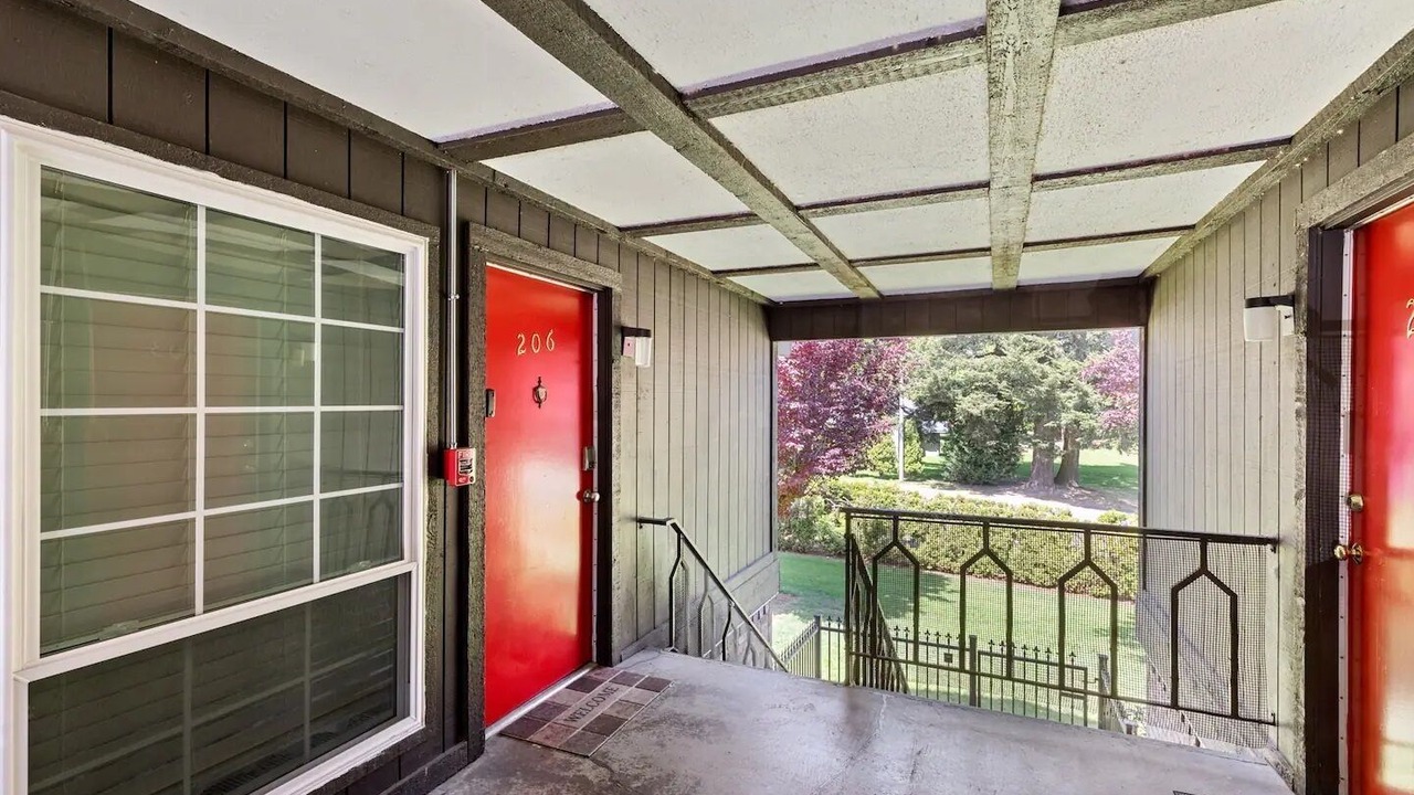 Photo of Others in SeaTac