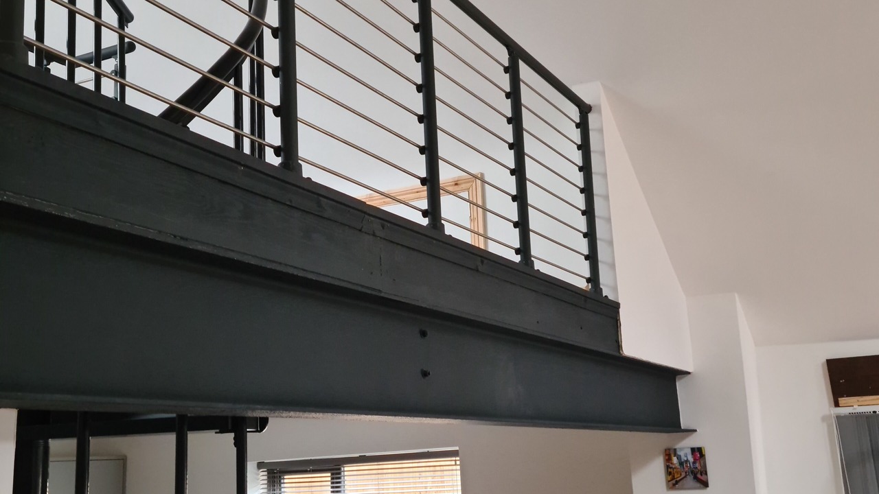 Photo of Others in High Littleton