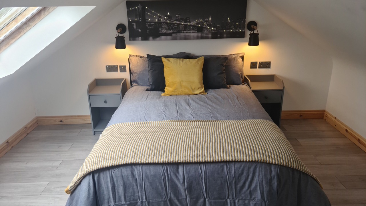 Photo of Others in High Littleton