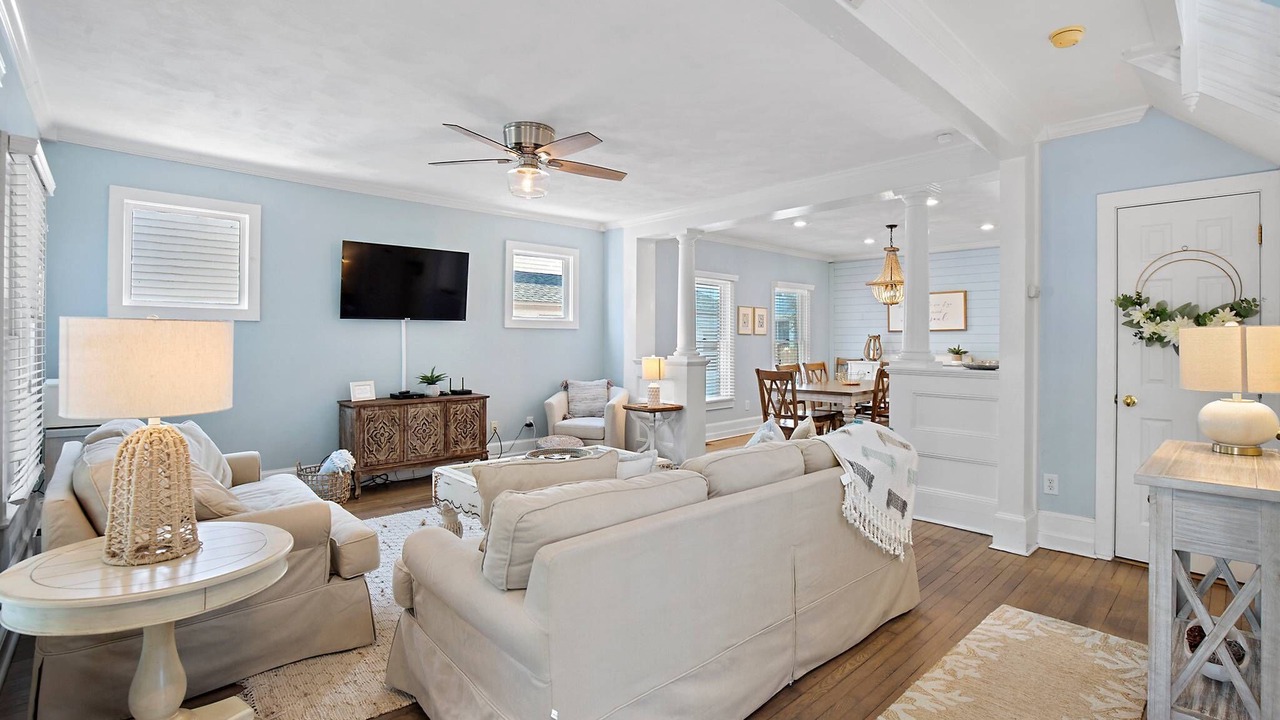 Photo of Livingroom in Cape Charles