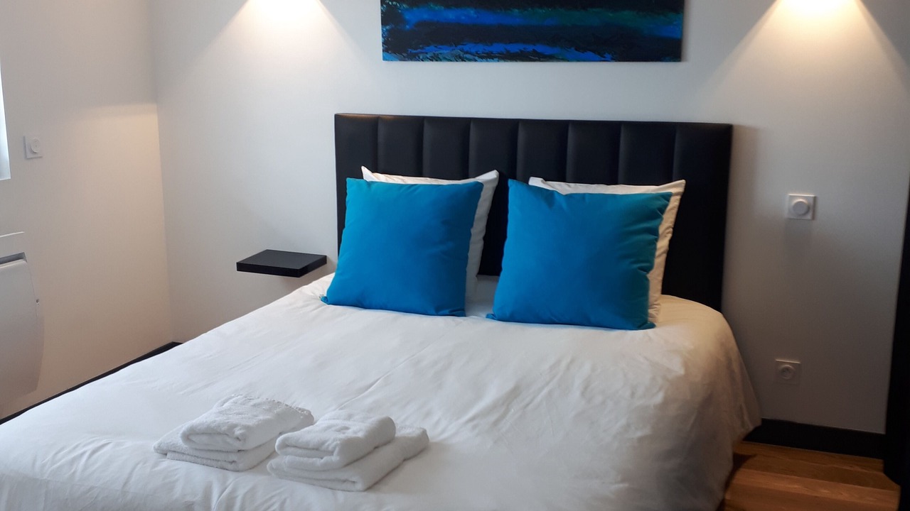 Photo of Bedroom in Saint-Michel-Chef-Chef