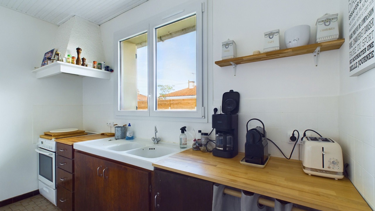 Photo of Kitchen in Brem Sur Mer
