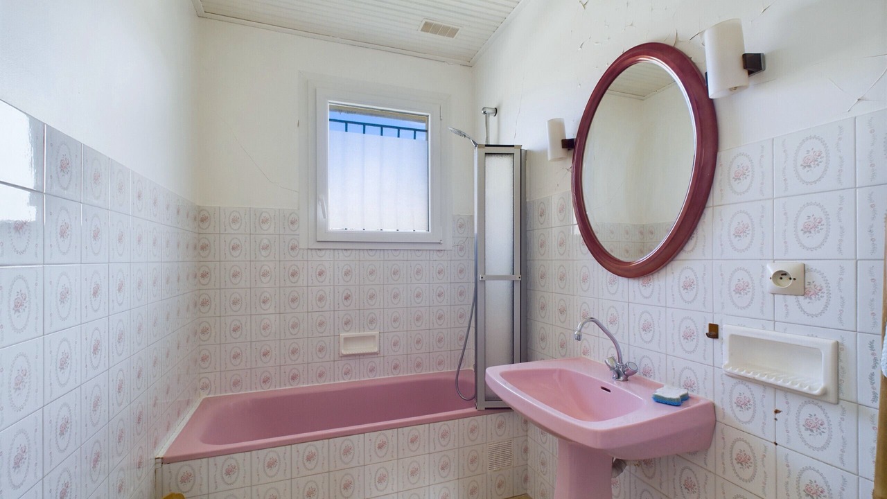 Photo of Bathroom in Brem Sur Mer
