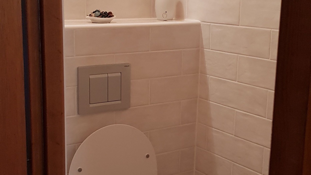 Photo of Bathroom in Frayssinet-le-Gelat