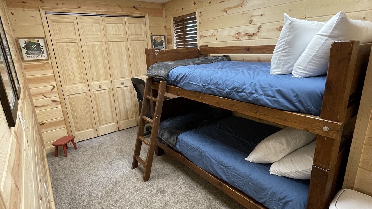 Photo of Others in Idlewild