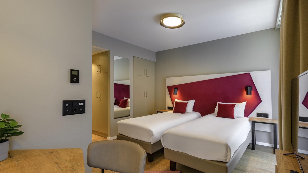 Photo of Bedroom in Center