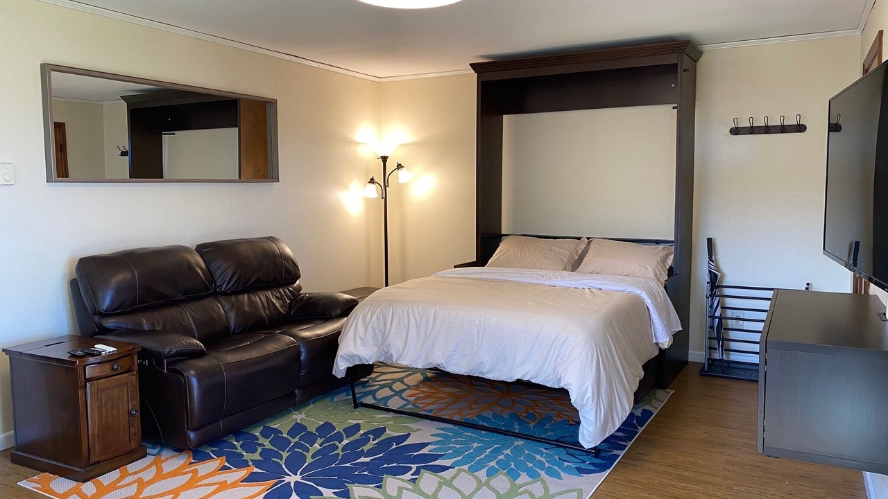 Photo of Others in Astoria