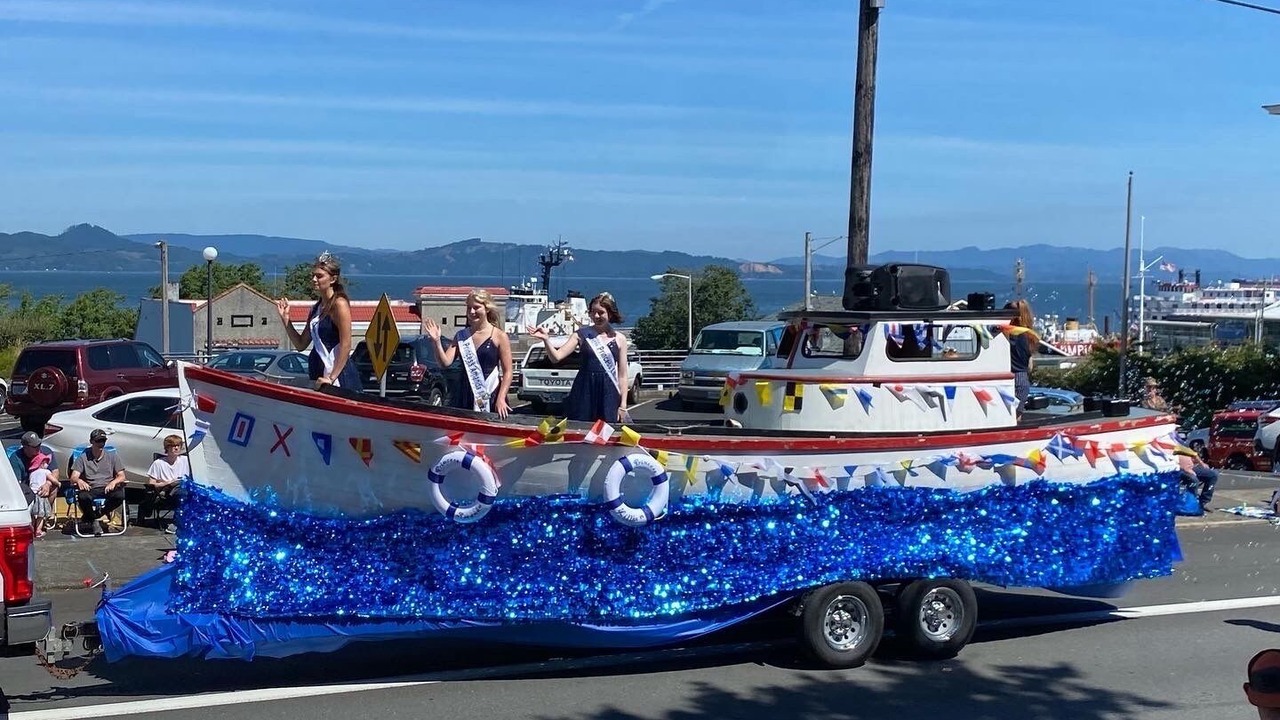 Photo of Others in Astoria