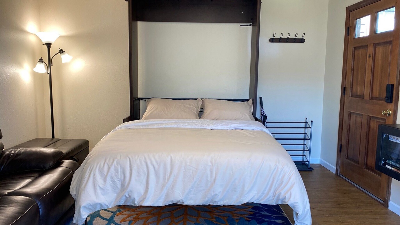 Photo of Others in Astoria