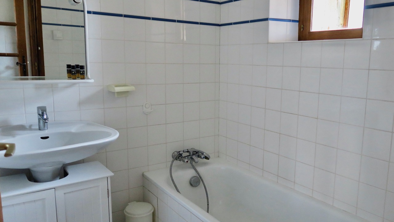 Photo of Bathroom in Gavaudun