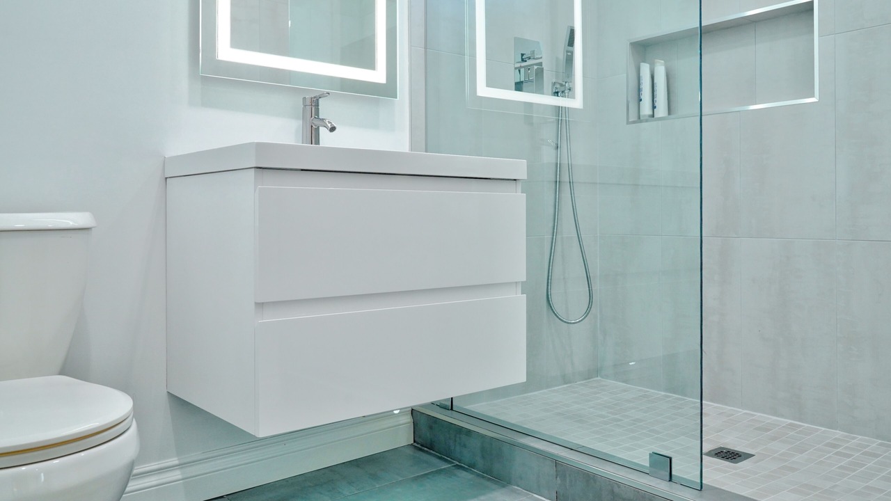 Photo of Bathroom in La Crescenta-Montrose