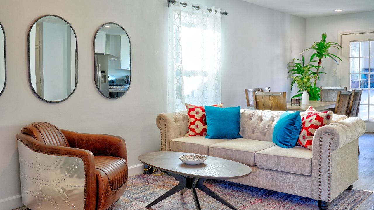 Photo of Livingroom in La Crescenta-Montrose
