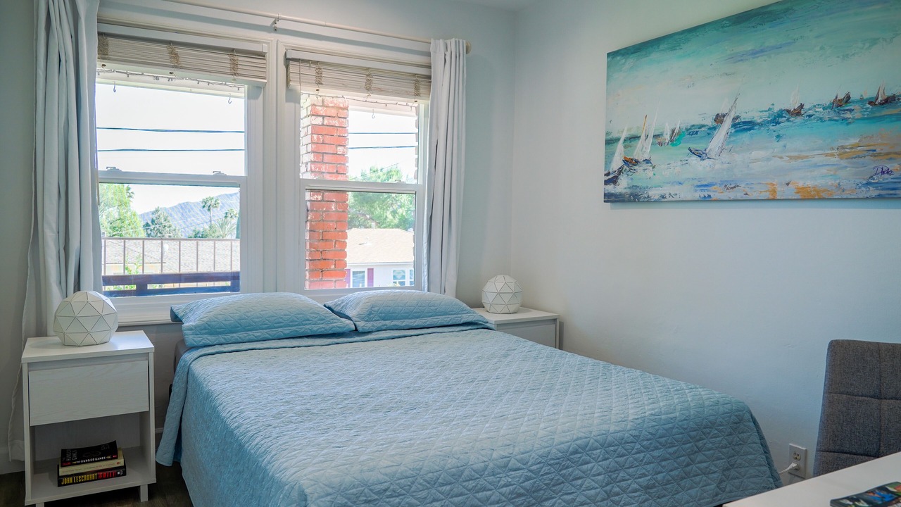 Photo of Bedroom in La Crescenta-Montrose