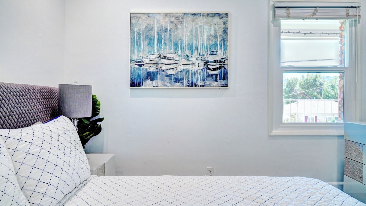 Photo of Bedroom in La Crescenta-Montrose