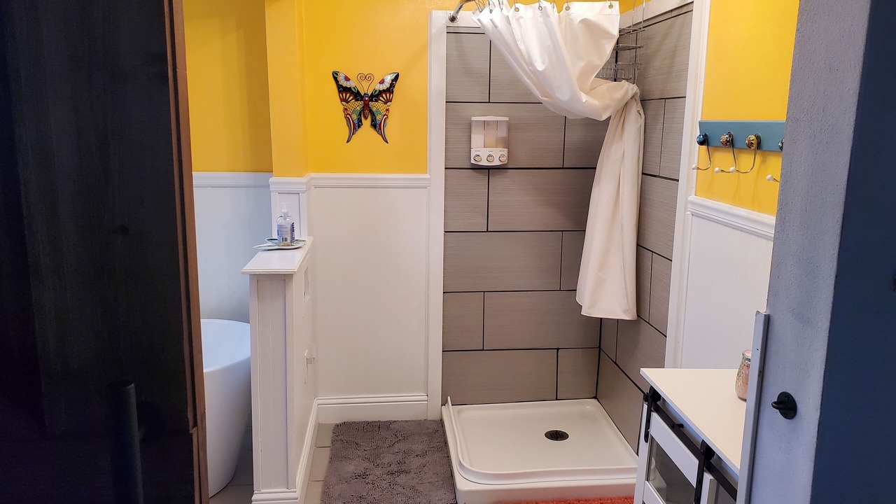 Photo of Bathroom in Milo