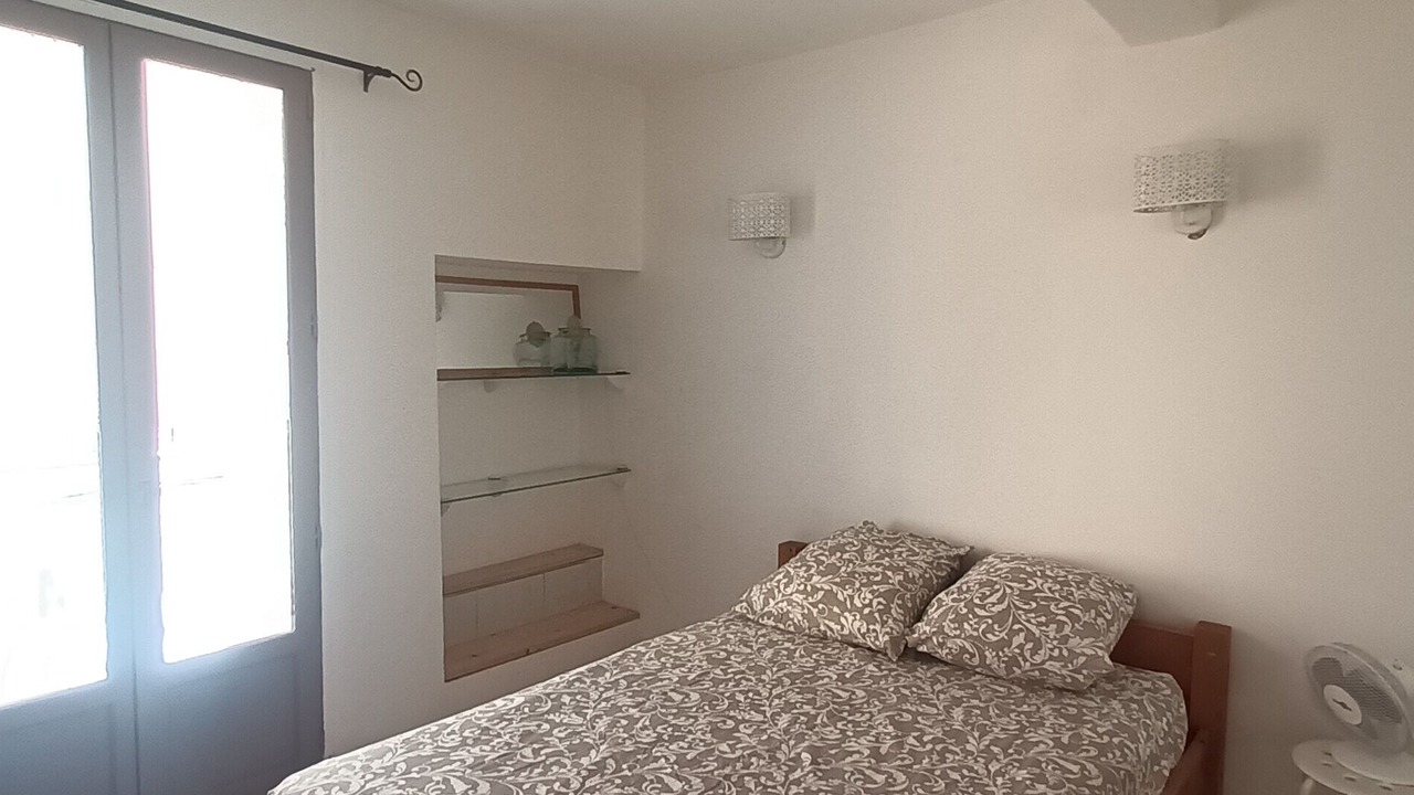 Photo of Bedroom in Saint-Jean-de-Vedas