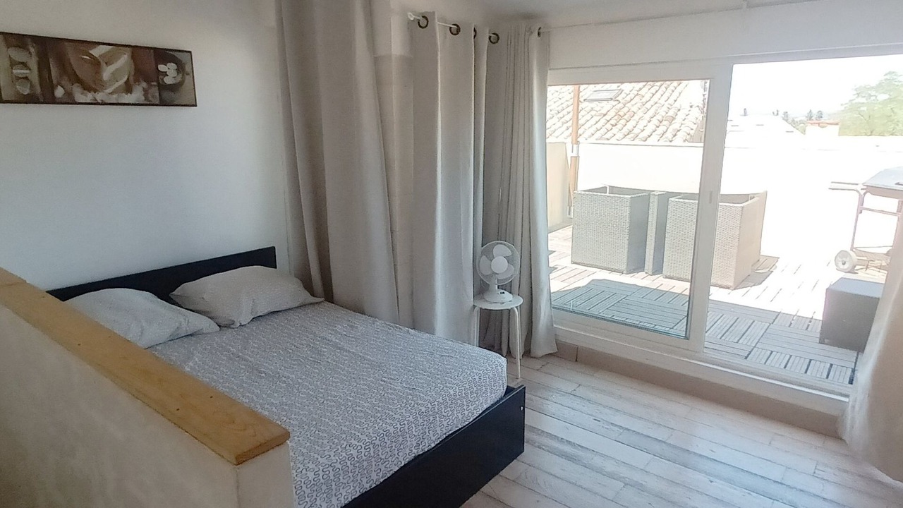 Photo of Bedroom in Saint-Jean-de-Vedas