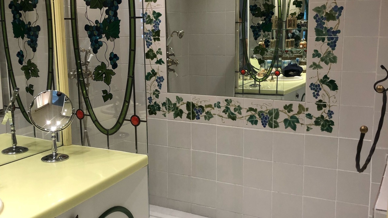 Photo of Bathroom in 16th Arrondissement