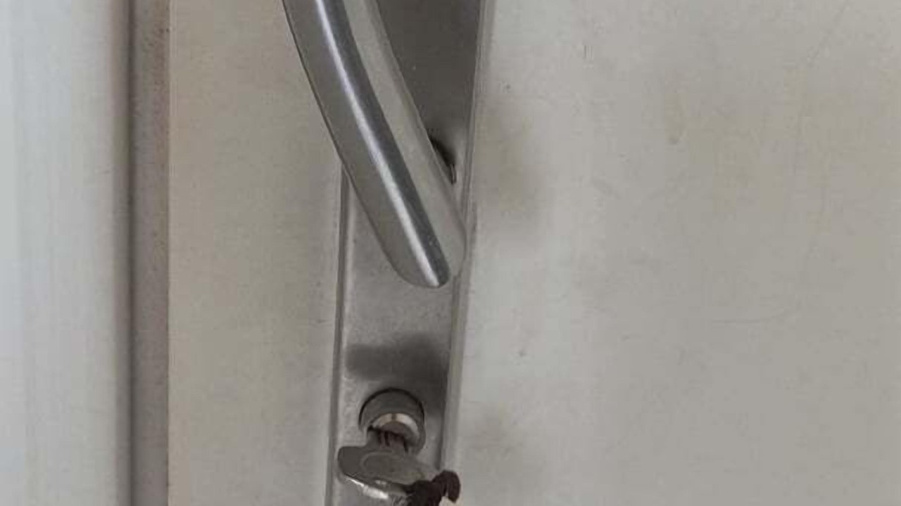 Photo of Others in Zola - Pressense