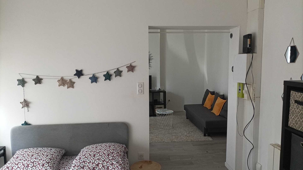 Photo of Bedroom in Zola - Pressense