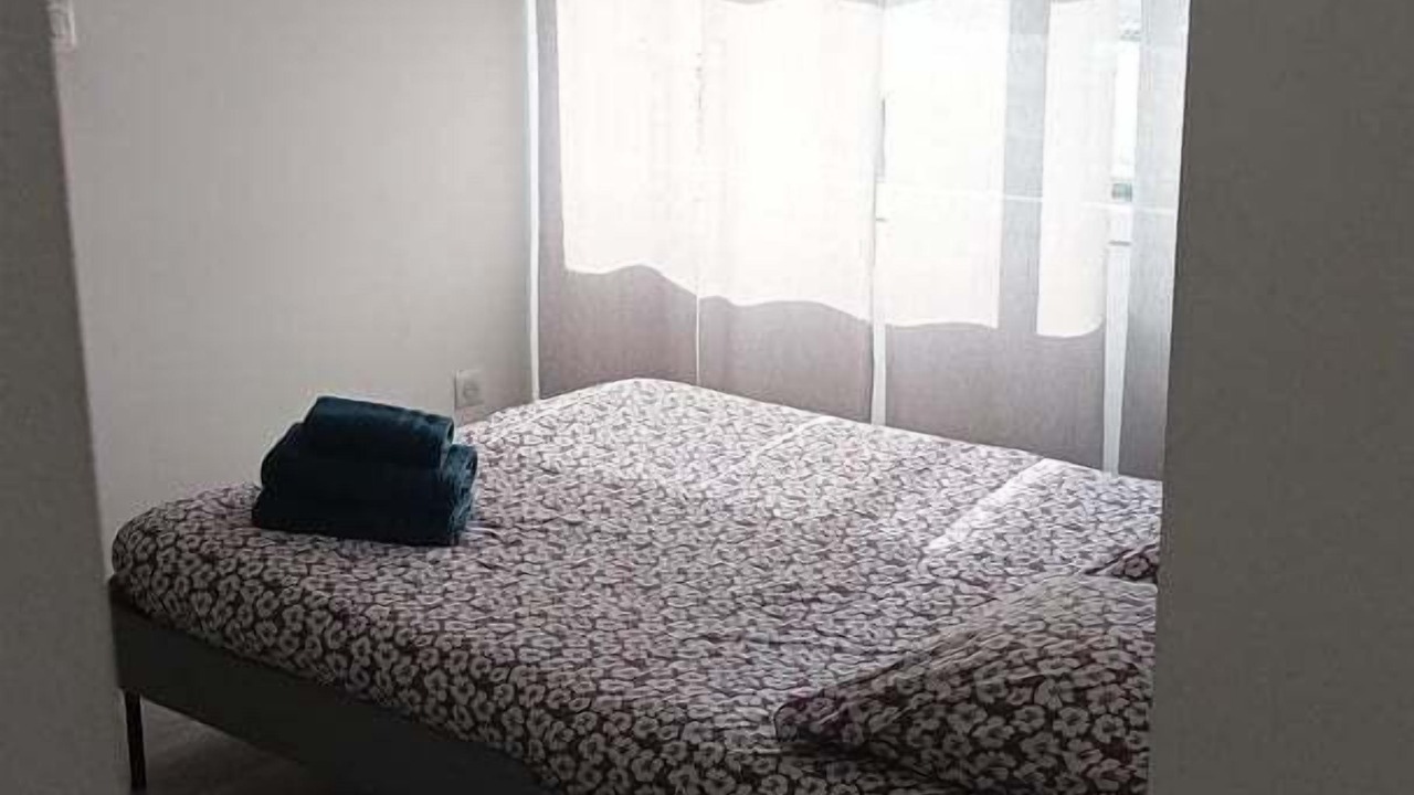 Photo of Bedroom in Zola - Pressense