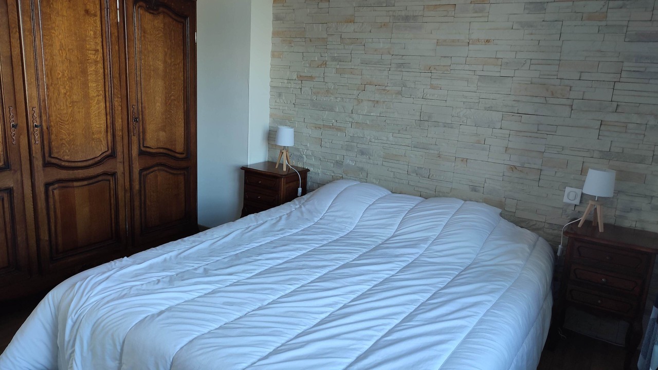 Photo of Bedroom in Barfleur