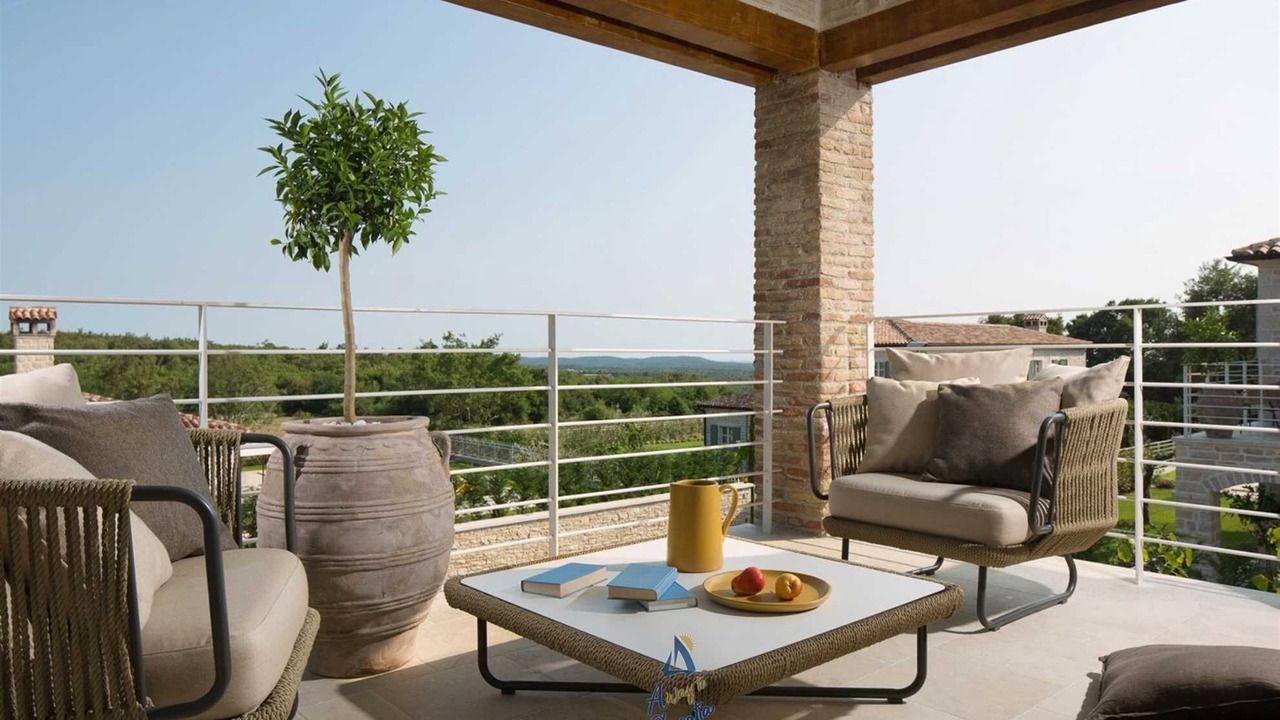 Photo of Patio Balcony in Korenici