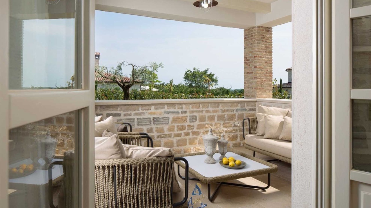 Photo of Patio Balcony in Korenici
