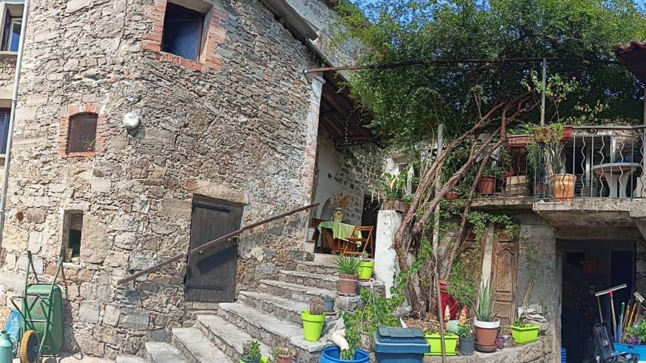 Photo of Outdoor in Corbes