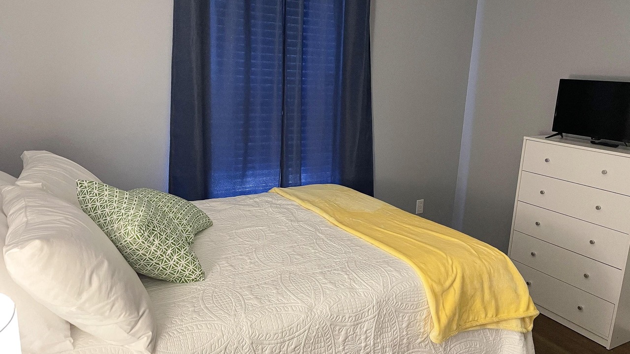 Photo of Bedroom in Mississippi City