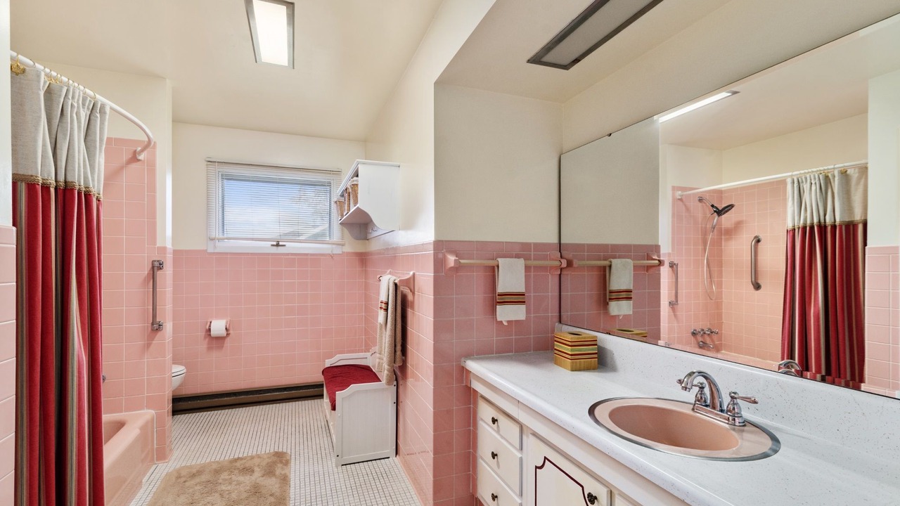 Photo of Bathroom in Indian River