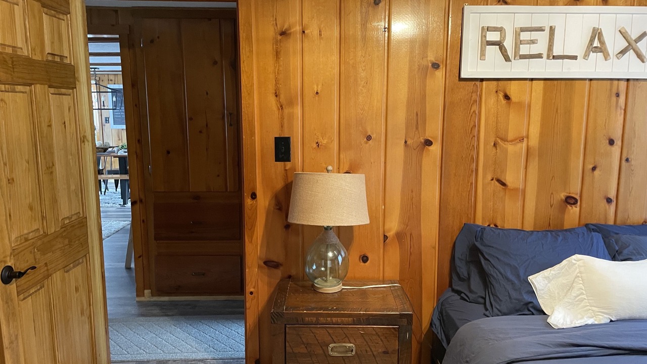 Photo of Bedroom in Houghton Lake Heights