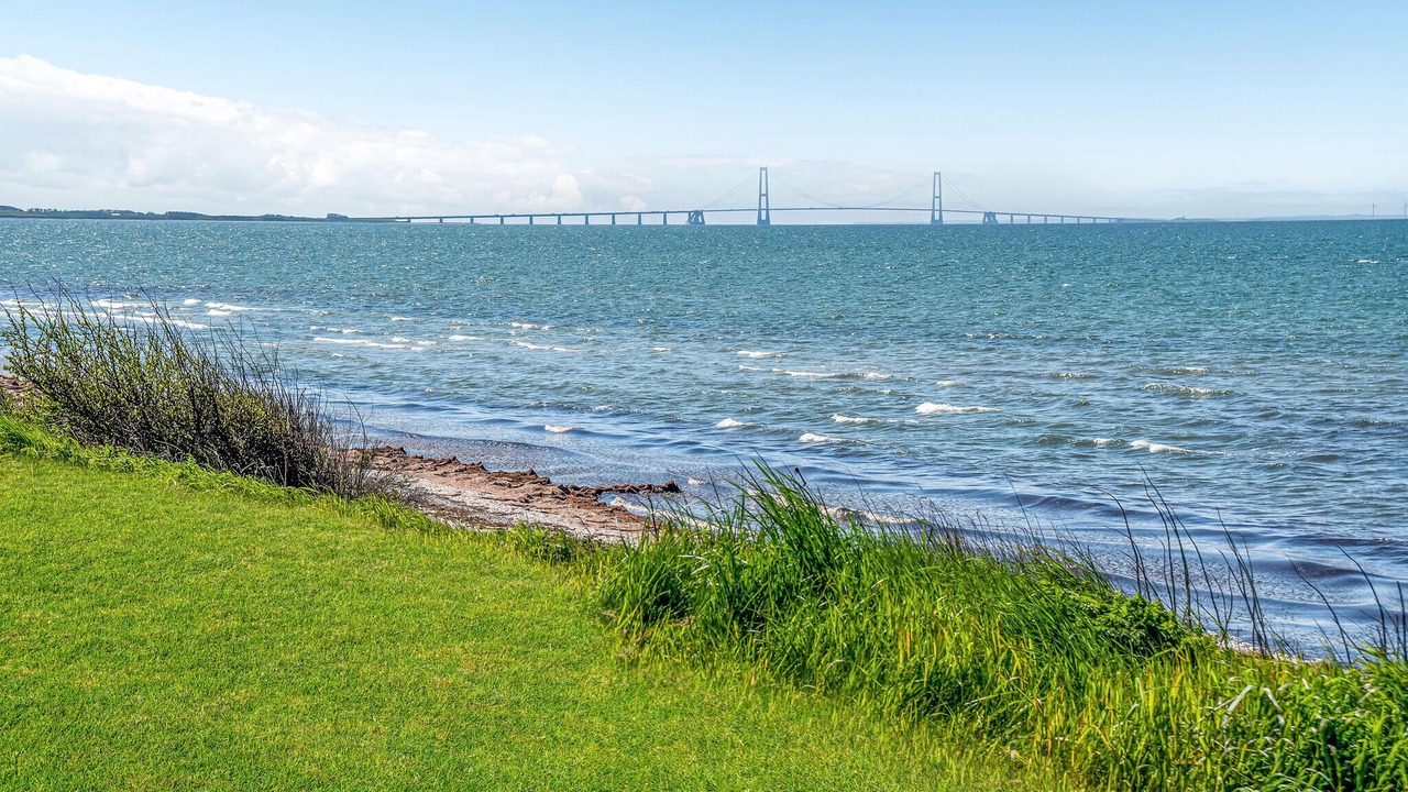 Photo of Others in Frolunde