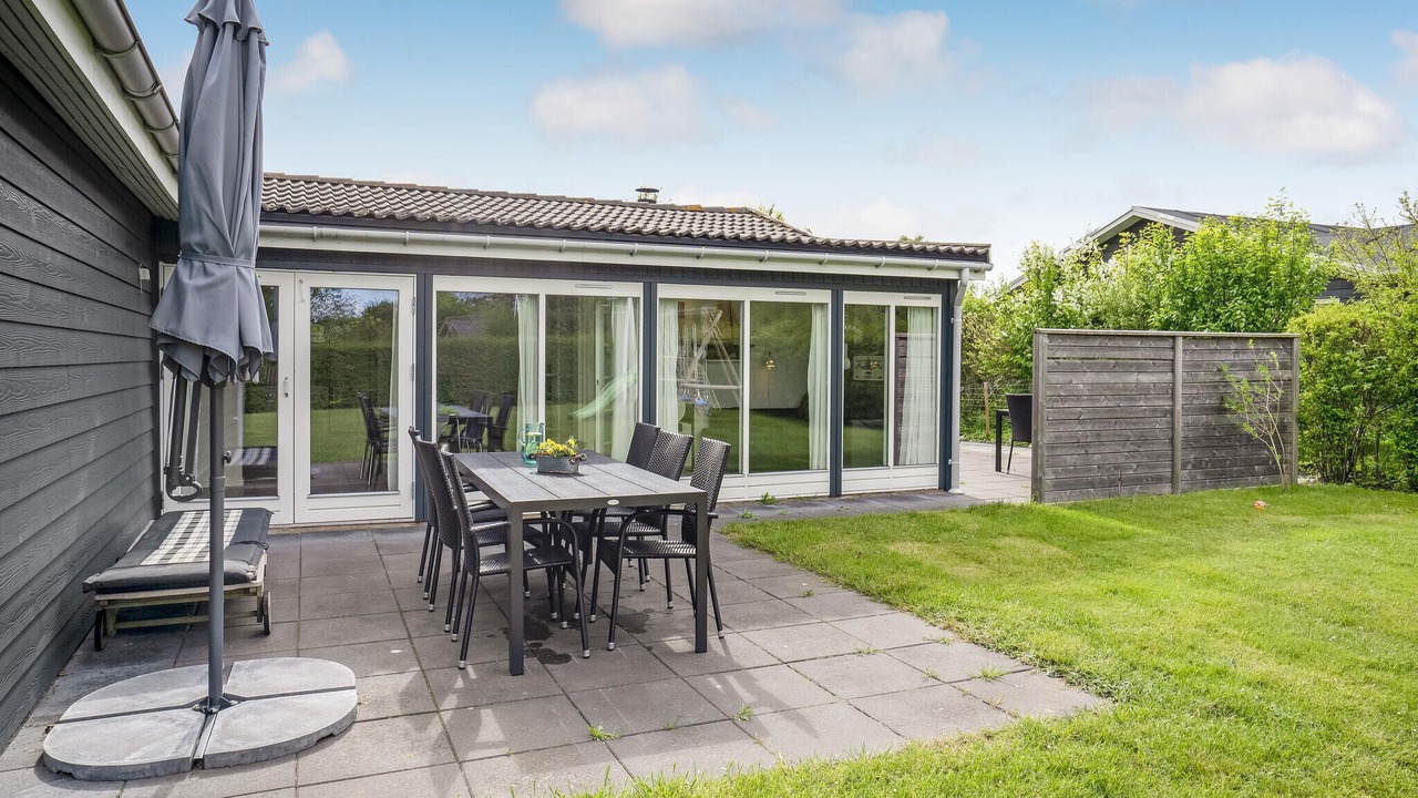 Photo of Others in Frolunde