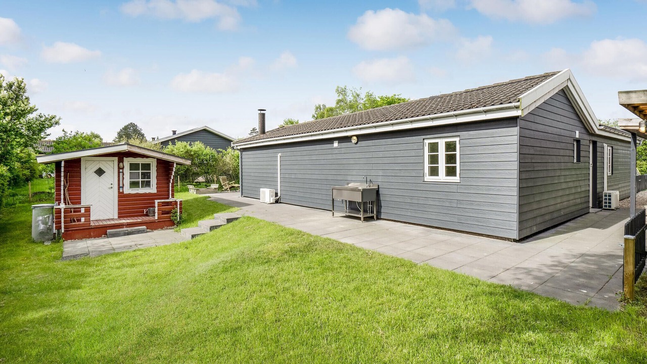 Photo of Others in Frolunde