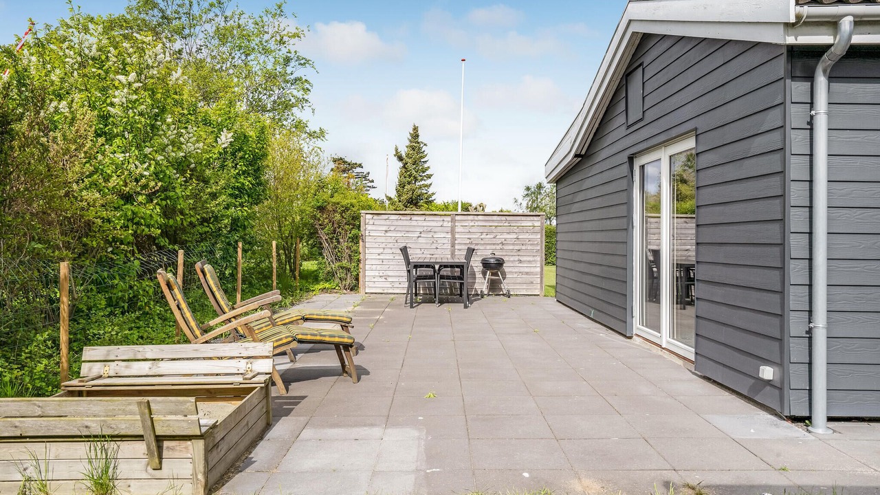 Photo of Others in Frolunde