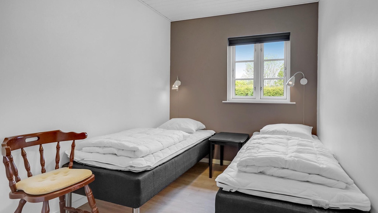 Photo of Others in Frolunde