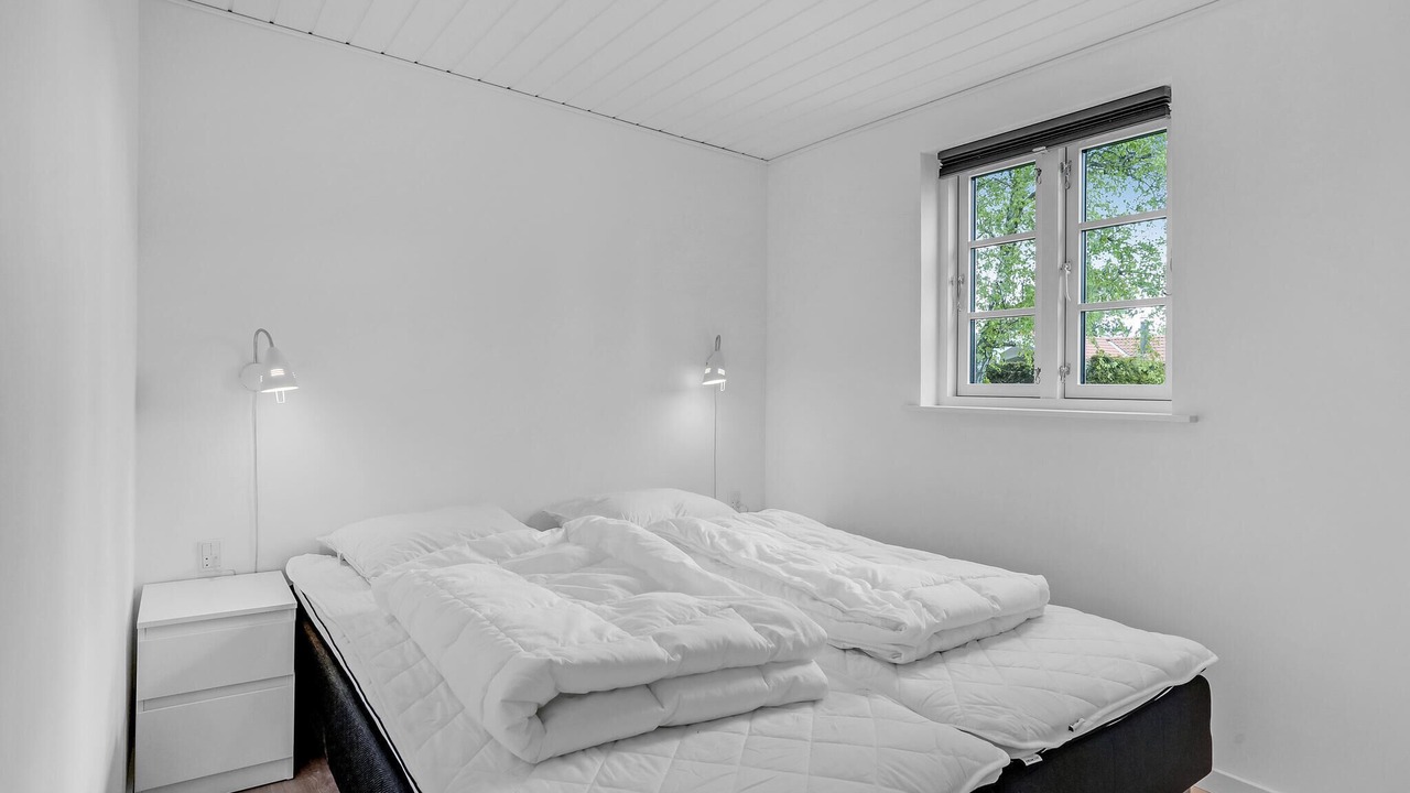 Photo of Others in Frolunde