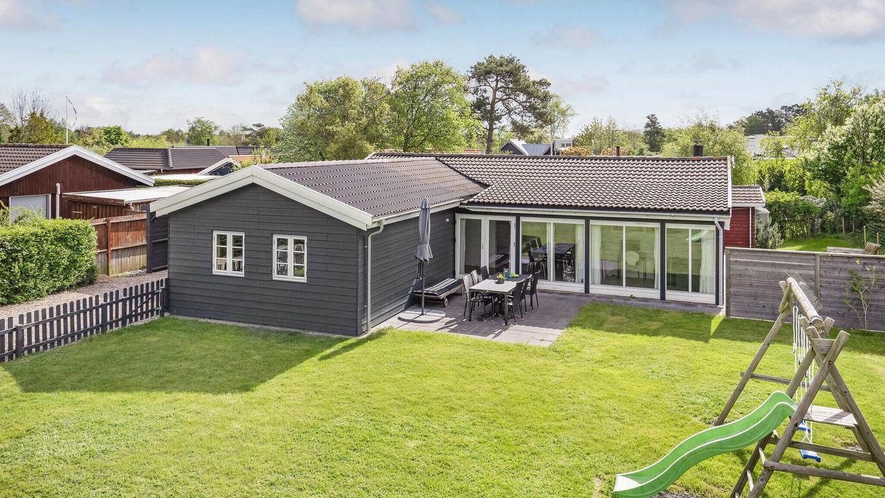 Photo of Others in Frolunde