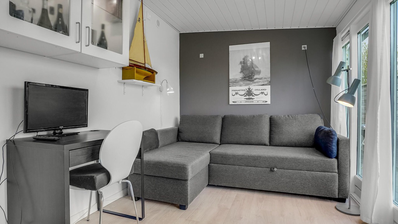 Photo of Others in Frolunde