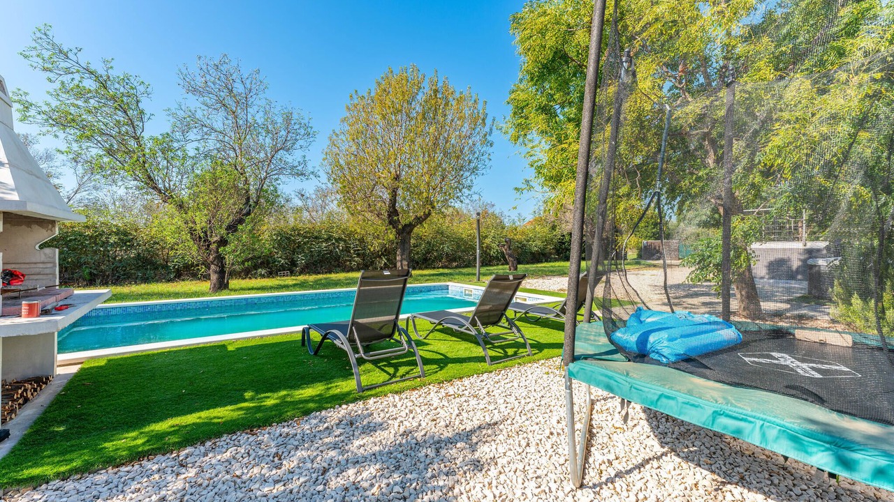 Photo of Outdoor in Skabrnja