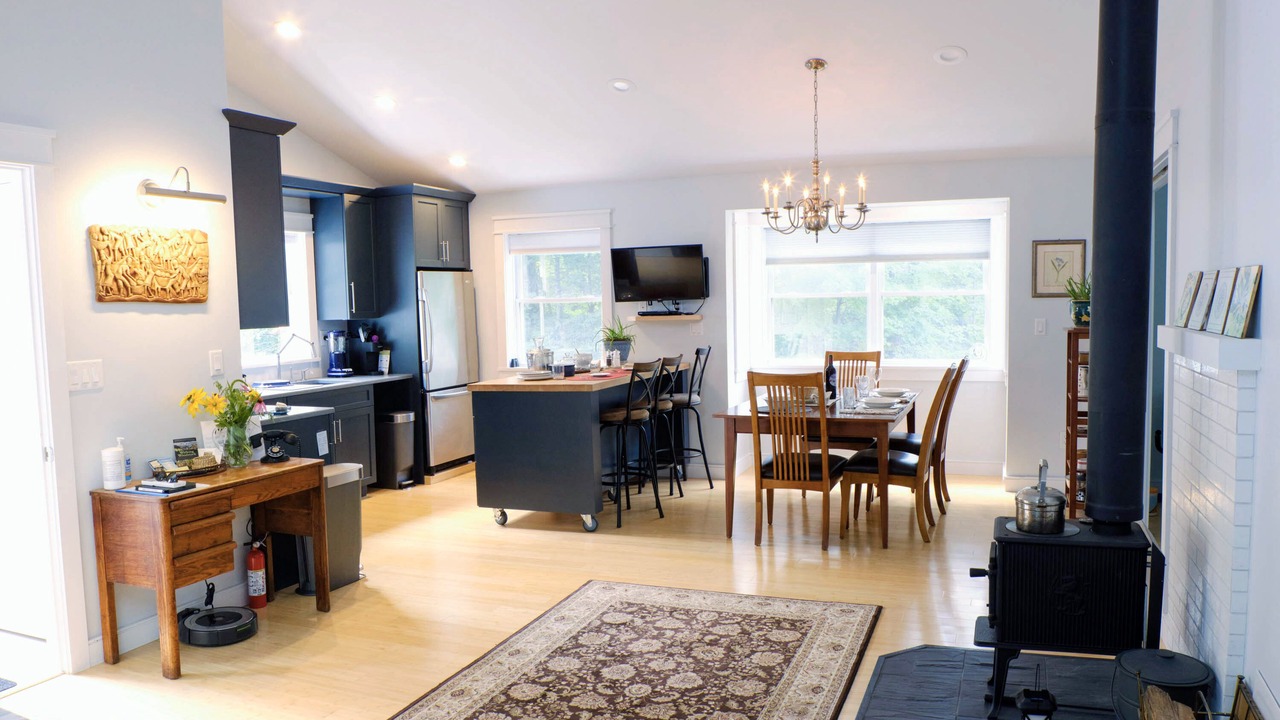 Photo of Others in Glenford