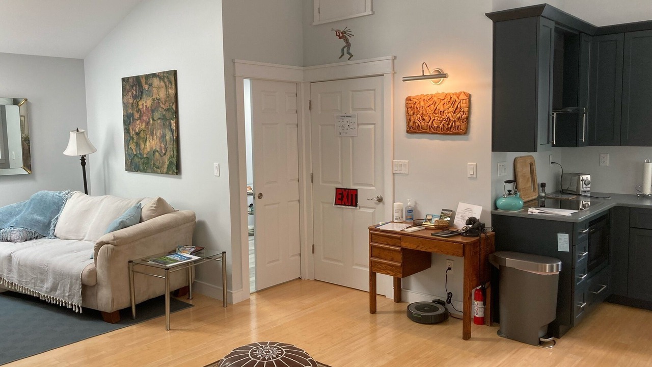 Photo of Bathroom in Glenford