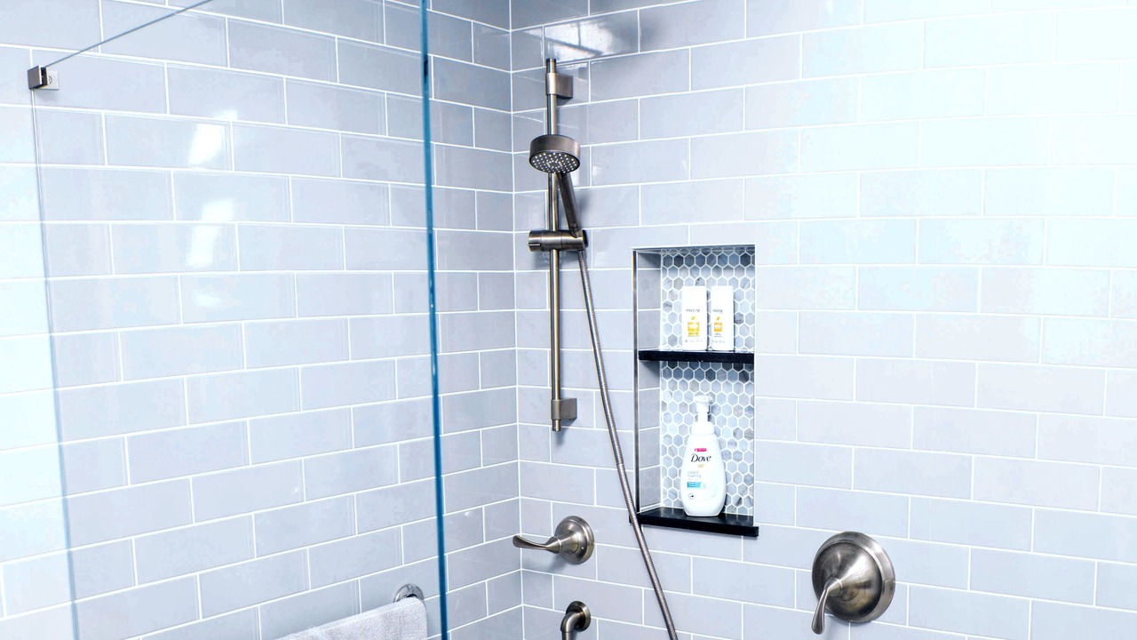 Photo of Others in Glenford