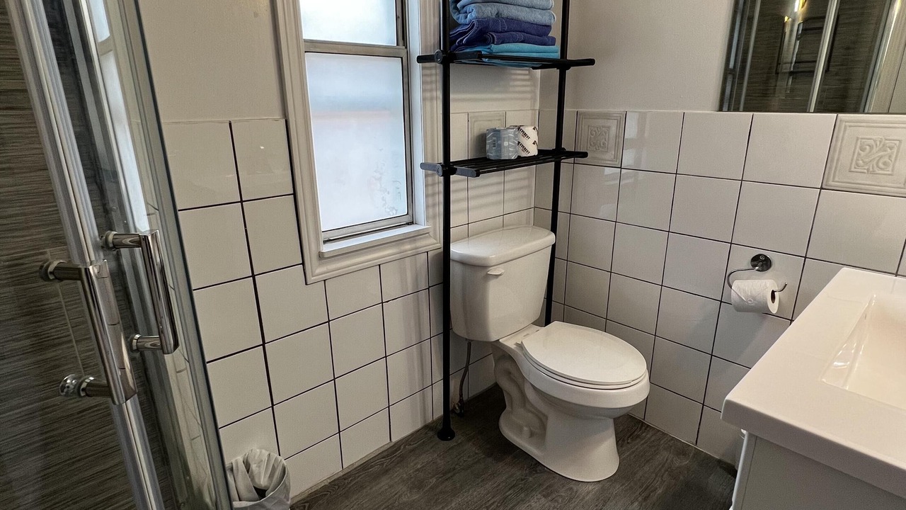 Photo of Bathroom in Wasaga Beach