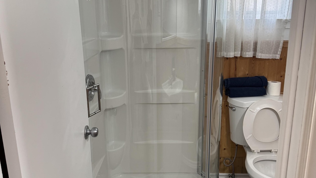 Photo of Bathroom in Wasaga Beach
