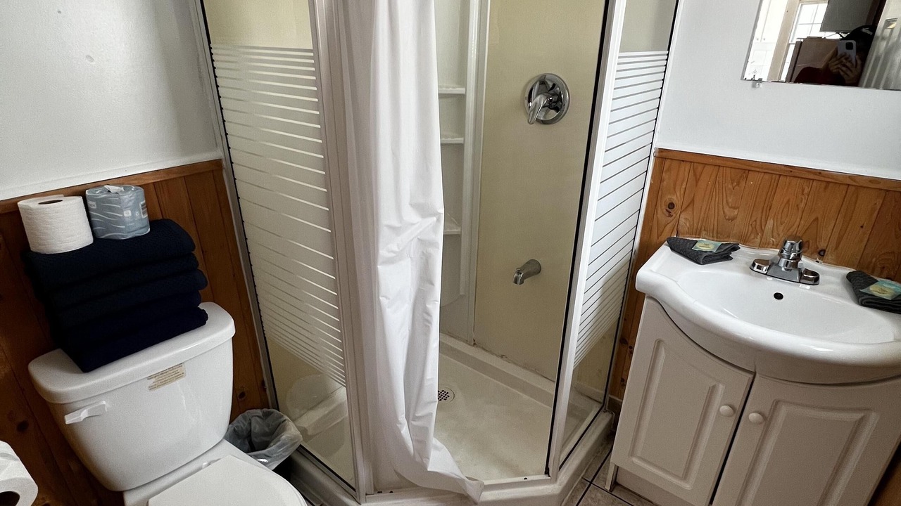 Photo of Bathroom in Wasaga Beach