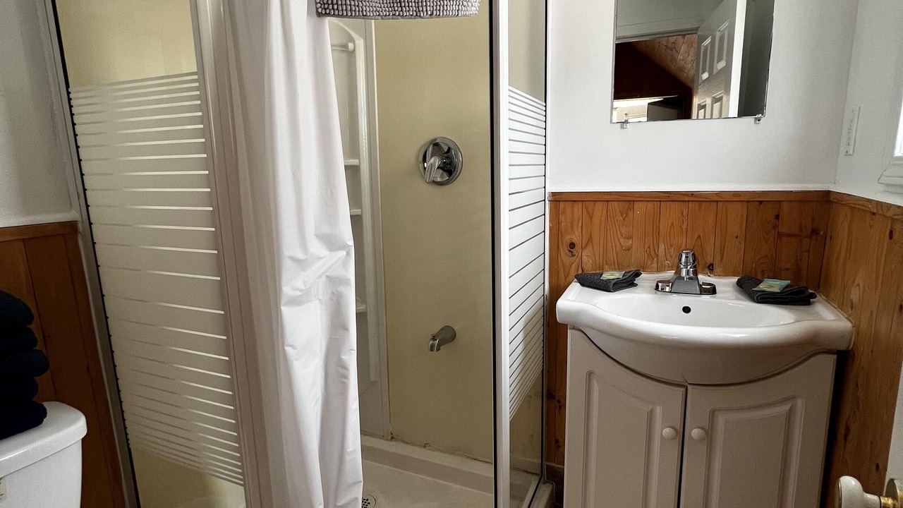 Photo of Bathroom in Wasaga Beach